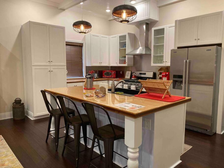 The Cast Iron Lady Apartment Wyalusing Luaran gambar