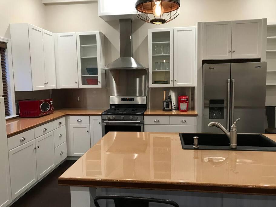 The Cast Iron Lady Apartment Wyalusing Luaran gambar