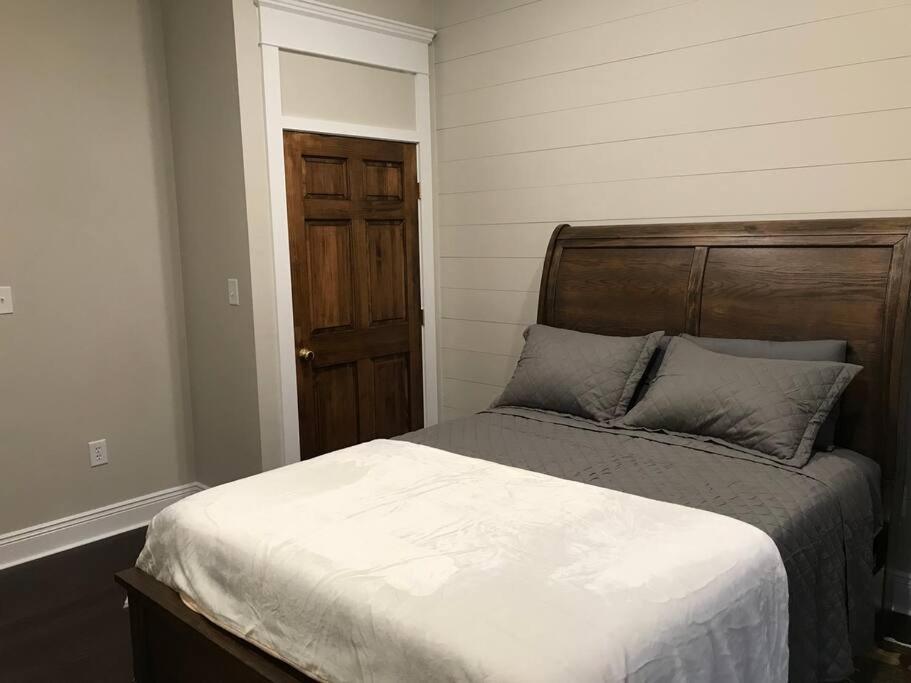 The Cast Iron Lady Apartment Wyalusing Luaran gambar