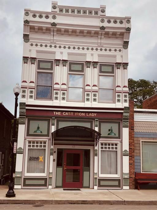 The Cast Iron Lady Apartment Wyalusing Luaran gambar